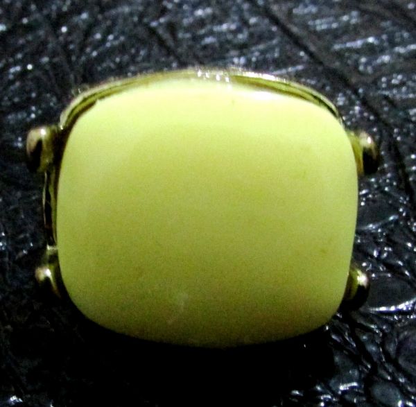 Anel amarelo