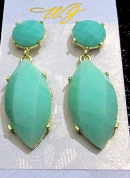 Brinco gota verde
