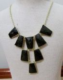colar preto