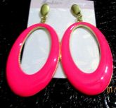 Brinco dourado com rosa