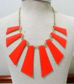 Colar neon laranja
