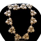 Conjunto branco com strass