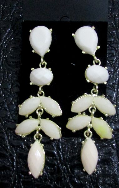 Brinco branco