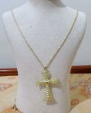 Crucifixo dourado com strass dourado
