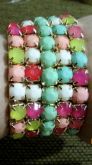 Kit de pulseiras com strass colorido